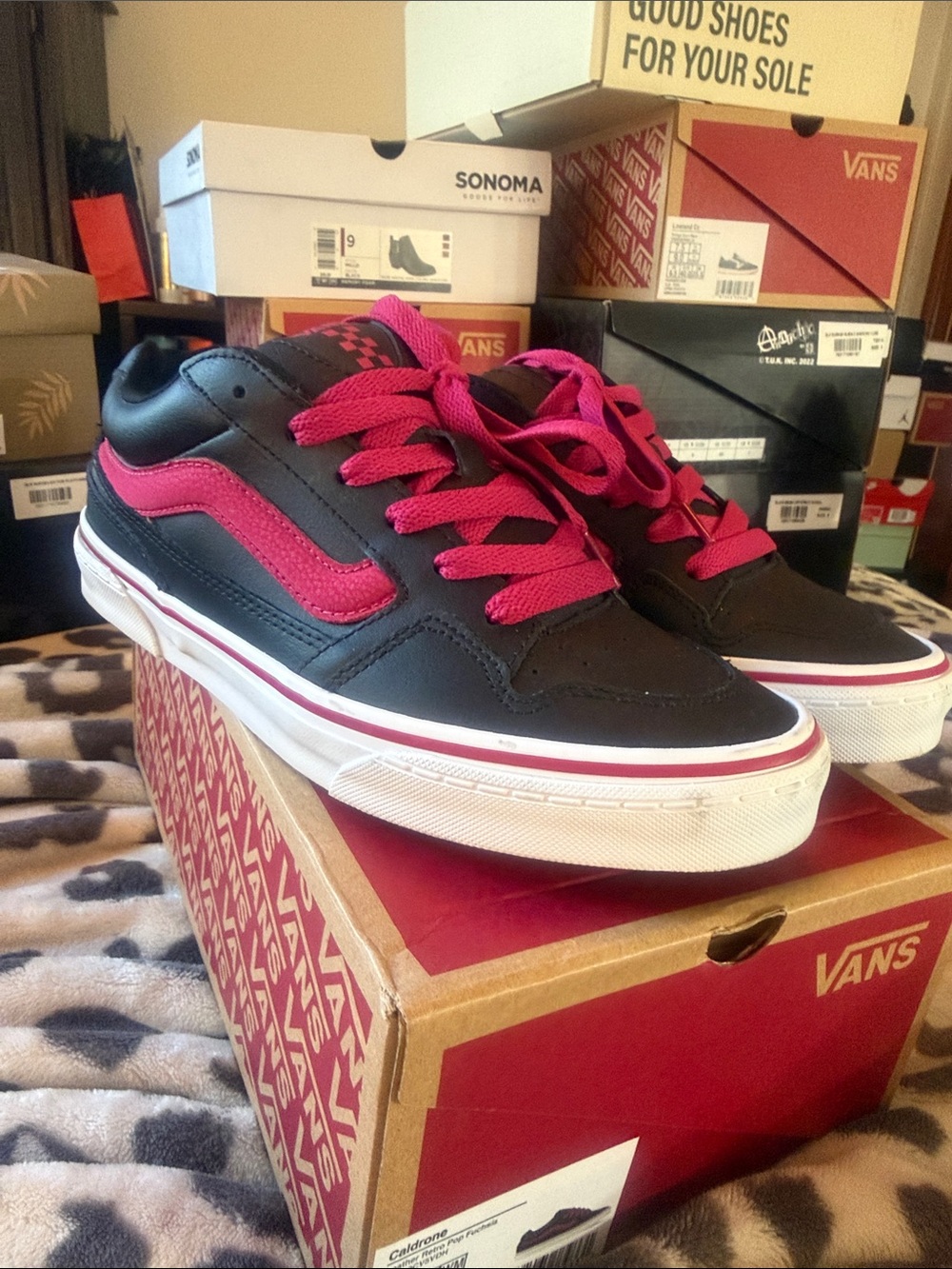 Vans Caldrone Leather Retro Pop Fuchsia Black Pink Sneakers Size 9